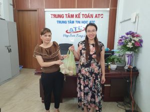 học kế toán tại thanh hóa Hôm nay, ngày  đầu tháng, TRUNG TÂM KẾ TOÁN chúng tôi nhận được một món quà vô cùng dễ thương và ý nghĩa của phụ