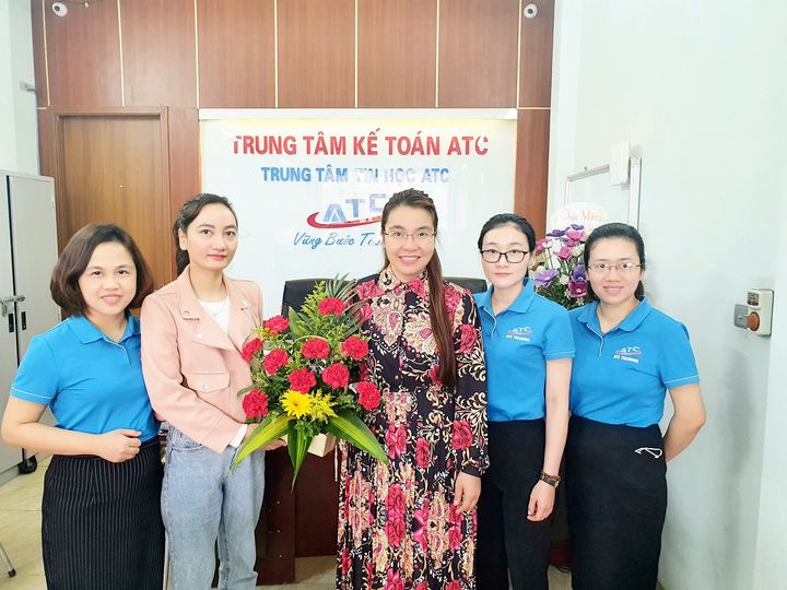 Đào tạo kế toán tại Thanh Hóa Phụ nữ sinh ra với bản tính chân yếu tay mềm nhưng không vì thế mà chúng tôi thua kém cánh mày râu. Với trí