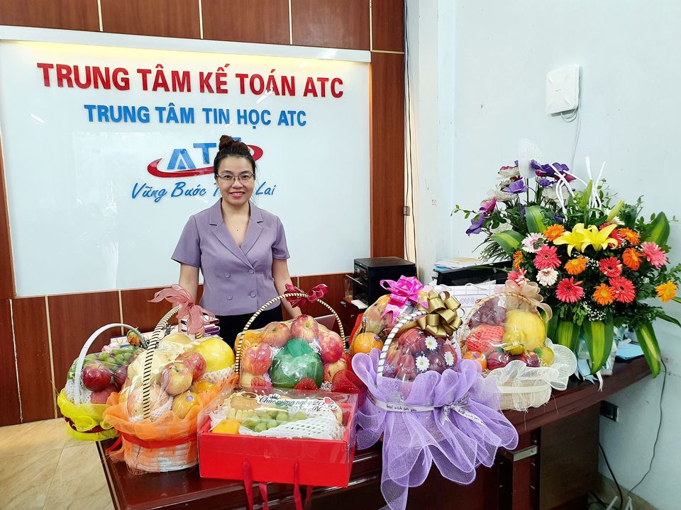 Học kế toán tại thanh hóa Một nữa thế giới này là phụ nữ, một nữa của yêu thương,một nữa của sự kiên cường và hi sinh thầm lặng