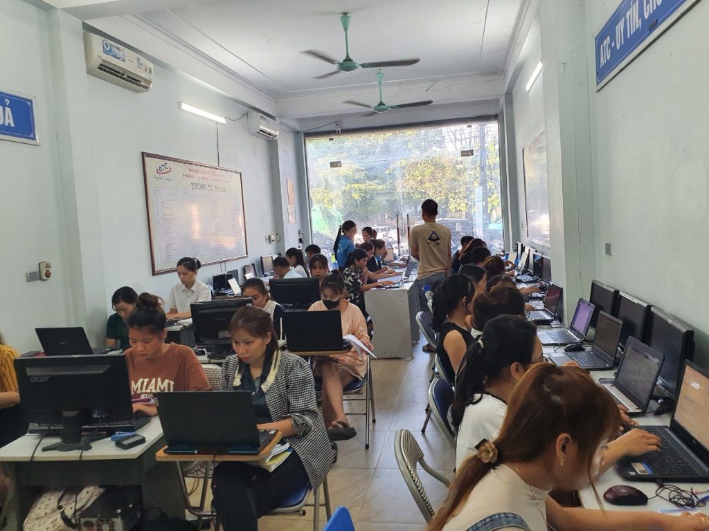 Học tin học văn phòng tại Thanh Hóa Remove Duplicates là tính năng sẵn có trong Excel giúp bạn dễ dàng tìm kiếm và lọc dữ liệu trùng nhau