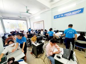 Trung tâm tin học ở thanh hóa Trong quá trình làm việc với Word, đôi khi bạn cần sao chép nguyên một trang tài liệu để chỉnh sửa