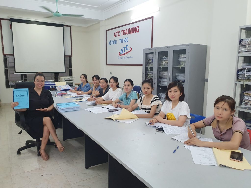 Học kế toán thực tế tại thanh hóa Gia công thuê ngoài là giải pháp tối ưu chi phí được nhiều doanh nghiệp áp dụng. Tuy nhiên, việc hạch 